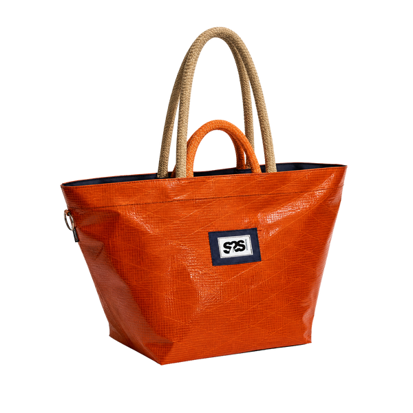 The Main: Tote