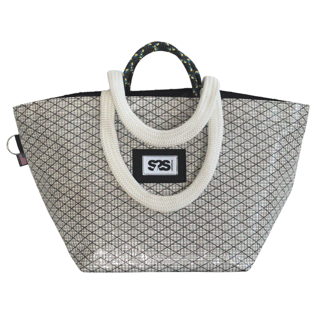 The Main: Tote